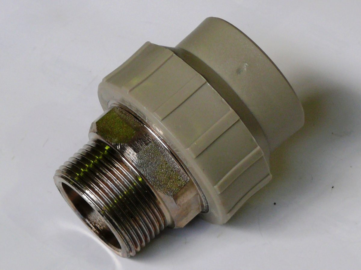 Муфта ППР комбинированная под ключ, серая, НР, арт.4301704027221 40 х 1 ?»